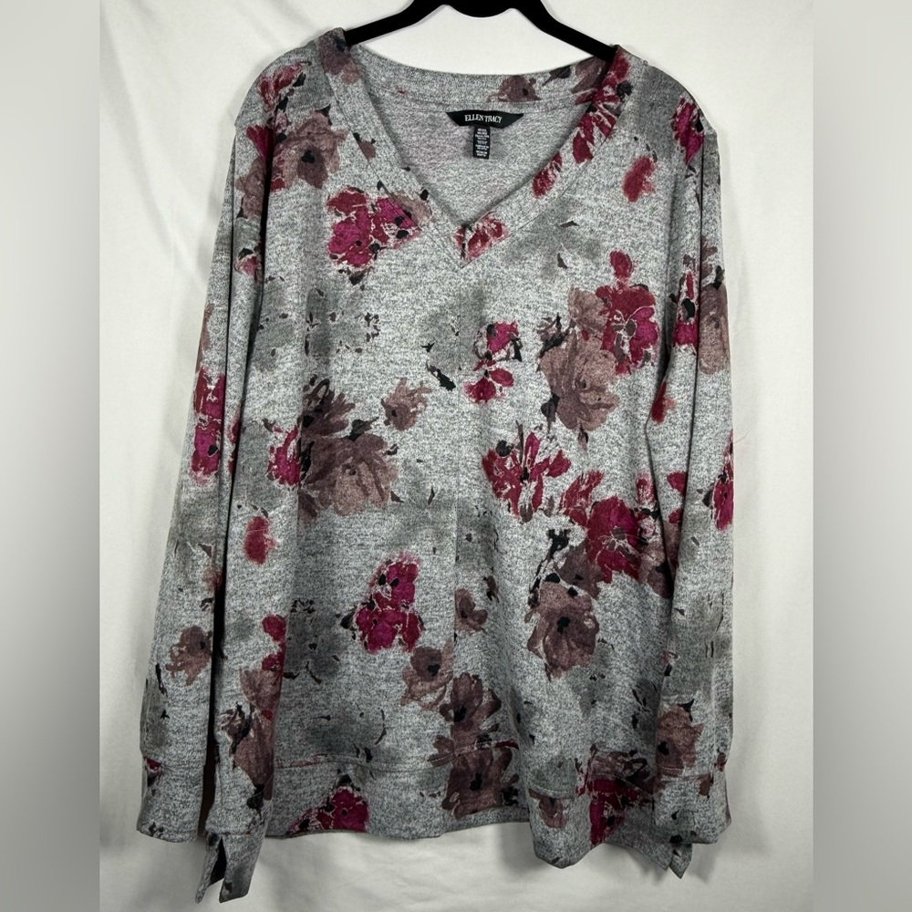 Ellen Tracy Gray Floral V-Neck Long Sleeve Sweater Tunic. Size XXL. NWOT. Soft!